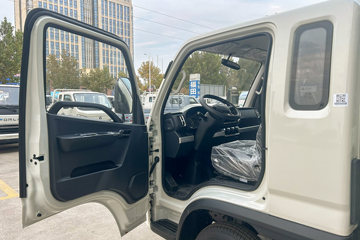 ʱ���캽S1 3.89���Ű봿�綯����С�� ���׿�83.57kWhͼƬ