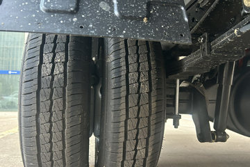 ʱ���캽S1 3.89���Ű봿�綯����С�� ���׿�83.57kWhͼƬ