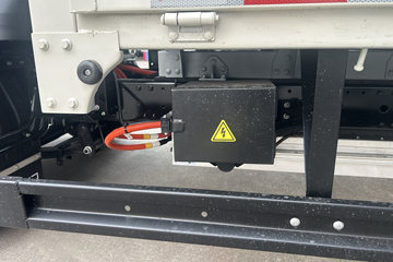 ʱ���캽S1 3.89���Ű봿�綯����С�� ���׿�83.57kWhͼƬ