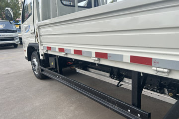 ʱ���캽S1 3.89���Ű봿�綯����С�� ���׿�83.57kWhͼƬ