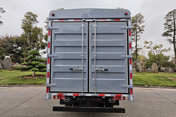 ���ǵ�T5 ��ҵ�� 4.2�׵��Ŵ��綯��դʽ�Ῠ ����100kWhͼƬ