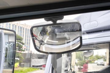 ���ǵ�T5 ��ҵ�� 4.2�׵��Ŵ��綯��դʽ�Ῠ ����100kWhͼƬ