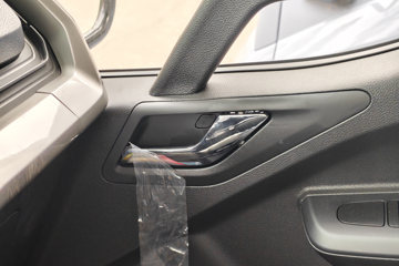 ���ǵ�T5 ��ҵ�� 4.2�׵��Ŵ��綯��դʽ�Ῠ ����100kWhͼƬ