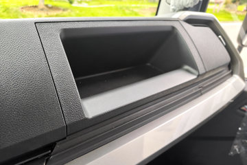 ���ǵ�T5 ��ҵ�� 4.2�׵��Ŵ��綯��դʽ�Ῠ ����100kWhͼƬ