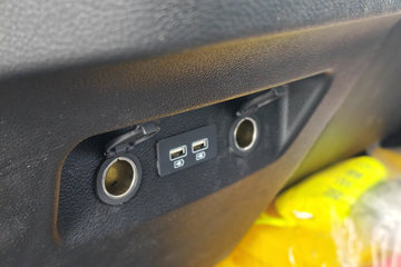 ���ǵ�T5 ��ҵ�� 4.2�׵��Ŵ��綯��դʽ�Ῠ ����100kWhͼƬ