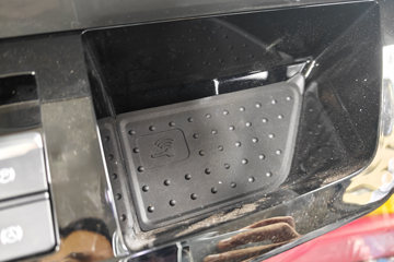 ���ǵ�T5 ��ҵ�� 4.2�׵��Ŵ��綯��դʽ�Ῠ ����100kWhͼƬ