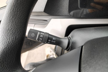 ���ǵ�T5 ��ҵ�� 4.2�׵��Ŵ��綯��դʽ�Ῠ ����100kWhͼƬ