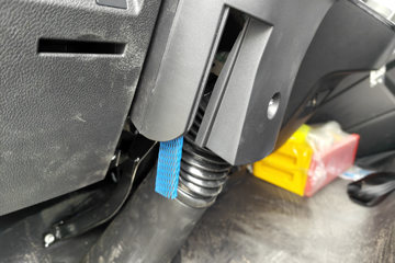 ���ǵ�T5 ��ҵ�� 4.2�׵��Ŵ��綯��դʽ�Ῠ ����100kWhͼƬ