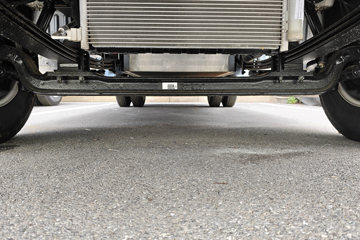 ���ǵ�T5 ��ҵ�� 4.2�׵��Ŵ��綯��դʽ�Ῠ ����100kWhͼƬ