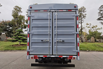 ���ǵ�T5 ��ҵ�� 4.2�׵��Ŵ��綯��դʽ�Ῠ ����100kWhͼƬ