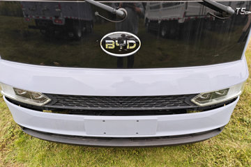 ���ǵ�T5 �Ƹ��� 4.03�׵��Ų��ʽ���̻�϶�����դʽ�Ῠ ����55.39kWhͼƬ