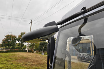 ���ǵ�T5 �Ƹ��� 4.03�׵��Ų��ʽ���̻�϶�����դʽ�Ῠ ����55.39kWhͼƬ