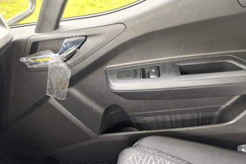 ���ǵ�T5 �Ƹ��� 4.03�׵��Ų��ʽ���̻�϶�����դʽ�Ῠ ����55.39kWhͼƬ