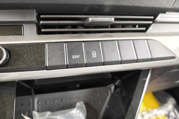 ���ǵ�T5 �Ƹ��� 4.03�׵��Ų��ʽ���̻�϶�����դʽ�Ῠ ����55.39kWhͼƬ