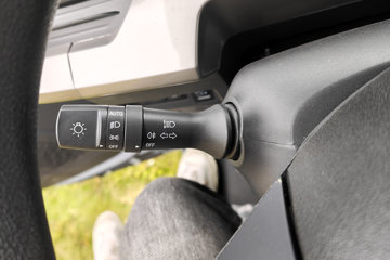 ���ǵ�T5 �Ƹ��� 4.03�׵��Ų��ʽ���̻�϶�����դʽ�Ῠ ����55.39kWhͼƬ