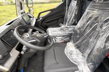 ���ǵ�T5 �Ƹ��� 4.03�׵��Ų��ʽ���̻�϶�����դʽ�Ῠ ����55.39kWhͼƬ