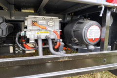 比亚迪T5 财富版 4.03米单排插电式增程混合动力仓栅式轻卡 弗迪55.39kWh