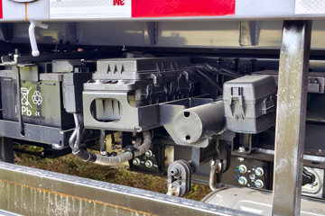 ���ǵ�T5 �Ƹ��� 4.03�׵��Ų��ʽ���̻�϶�����դʽ�Ῠ ����55.39kWhͼƬ