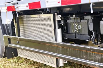 ���ǵ�T5 �Ƹ��� 4.03�׵��Ų��ʽ���̻�϶�����դʽ�Ῠ ����55.39kWhͼƬ