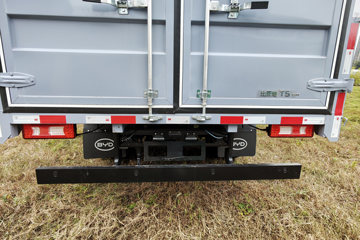 ���ǵ�T5 �Ƹ��� 4.03�׵��Ų��ʽ���̻�϶�����դʽ�Ῠ ����55.39kWhͼƬ