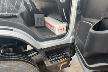 ���� ˧��S9 160���� 4.12�׵�����ʽ�ῨͼƬ