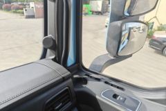 质子汽车 复合版 6X4 纯电动牵引车 宁德时代400.619kWh