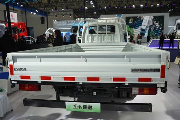 ����ɷ�EV200 ���ʰ� 3.79�׵��Ŵ��綯����΢�� �д��º�70.49kWhͼƬ