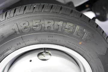 ����ɷ�EV200 ���ʰ� 3.79�׵��Ŵ��綯����΢�� �д��º�70.49kWhͼƬ