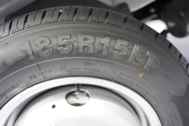 EV200&nbsp;电动载货车底盘图片