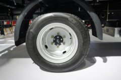 东风股份EV200 舒适版 3.79米单排纯电动栏板微卡 中创新航70.49kWh 东风股份EV200 舒适版 3.79米单排纯电动栏板微卡 中创新航70.49kWh