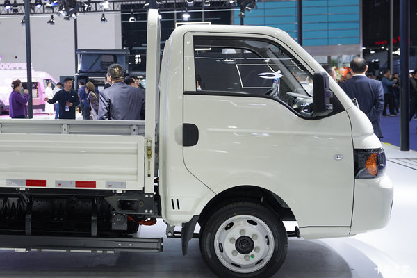 苏锡常江淮4s店大促销黑户,白户都可以 苏锡常江淮4s店大促销黑户,白户都可以