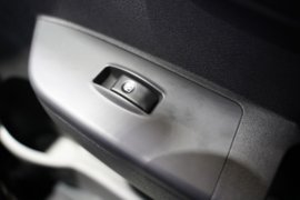 恺达EX6(原帅铃i3)&nbsp;电动载货车驾驶室图片