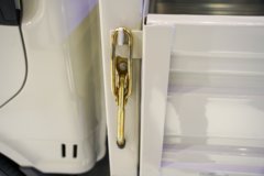 江淮恺达EX6 4.01米单排纯电动栏板微卡 宁德时代81.12kWh