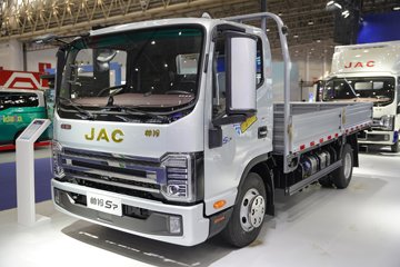 江淮 帅铃S7 2.5L柴油 180马力 星瑞6档 4.18米单排栏板轻卡