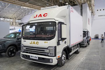 江淮 帅铃S9 170马力 4.12米单排厢式轻卡