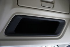 东风柳汽乘龙H5 4X2 气刹 9.7米排半纯电动厢式载货车 宁德时代246.67kWh