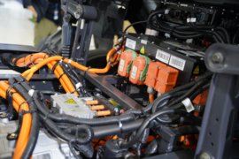 乘龙H5&nbsp;电动载货车底盘图片