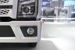 江淮骏铃A7 2.5L柴油 171马力 法士特8档 4.18米单排栏板轻卡