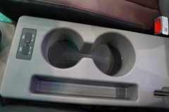 江淮骏铃A7 2.5L柴油 171马力 法士特8档 4.18米单排栏板轻卡