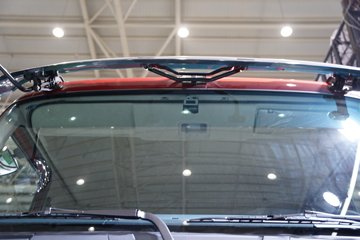 乘龙H5&nbsp;电动自卸车外观图片