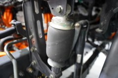 东风柳汽乘龙H5 8X4 7.6米排半纯电动自卸车 宁德时代600.92kWh