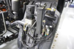 东风柳汽乘龙H5 8X4 7.6米排半纯电动自卸车 宁德时代600.92kWh