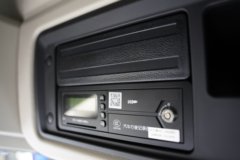 东风柳汽乘龙H7pro 11L柴油 500马力 8X4 法士特12档 9.47米栏板载货车 东风柳汽乘龙H7pro 11L柴油 500马力 8X4 法士特12档 9.47米栏板载货车