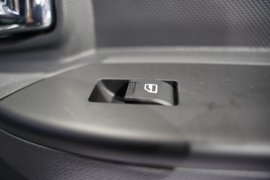 EV350&nbsp;电动载货车驾驶室图片