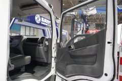 东风EV350 4.2米单排纯电动厢式轻卡 宁德时代100.46kWh