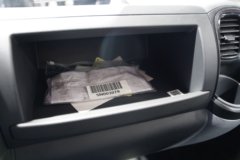 东风EV350 4.2米单排纯电动厢式轻卡 宁德时代100.46kWh