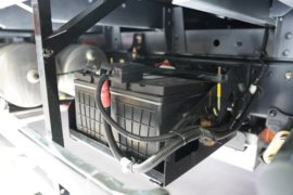 EV350&nbsp;电动载货车底盘图片