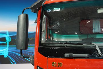 ����Ǭ��K6 180���� 2.5L���� 4X2 ��ʿ��6�� ���� 4.1����س�ͼƬ