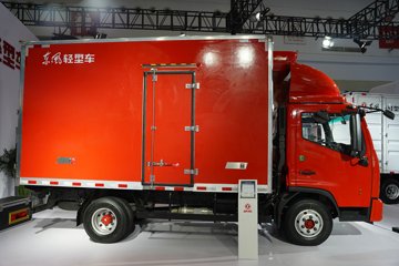 ����Ǭ��K6 180���� 2.5L���� 4X2 ��ʿ��6�� ���� 4.1����س�ͼƬ