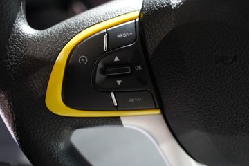����Ǭ��K6 180���� 2.5L���� 4X2 ��ʿ��6�� ���� 4.1����س�ͼƬ